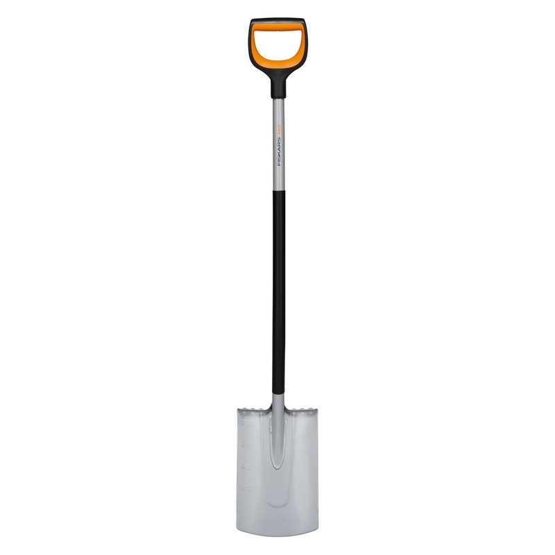 Cazma cu coada din otel FISKARS Xact, 1200m